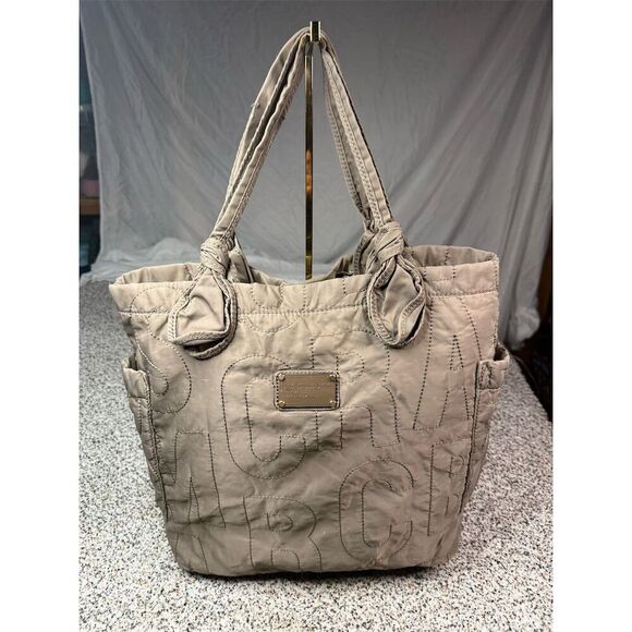 Marc by Marc Jacobs Taupe Quilted Nylon Tote Bag Large Women's Casual - Picture 1 of 10
